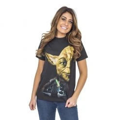 Mad Engine Star Wars Return Of The Jedi Last Battle Yoda T-Shirt Shirts / Tops